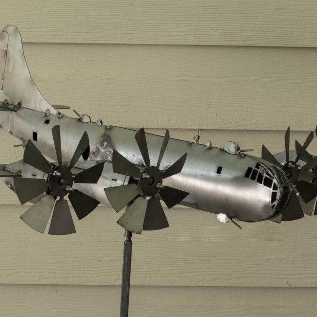 Airplane Windmill Exquisite Shape Rust-proof Metal Airplane Windmill Decorative Aircraft Spinner Garden Stake Birthday Gift 
