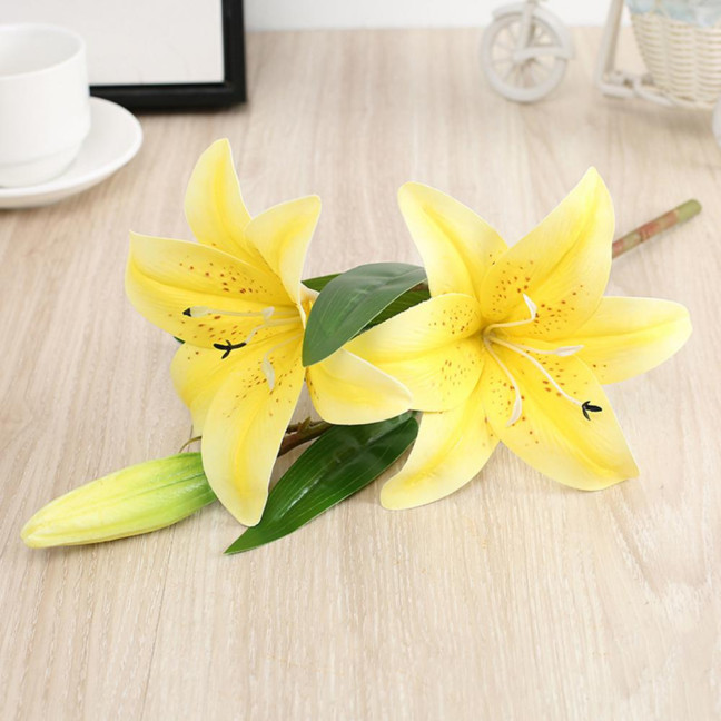 1Pc Artificial Flower Decorative Home Decoration Gift Short Branch Fake Lily Bouquet Simulation Flower for Living Room 