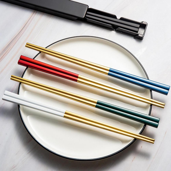 1 Set Stainless Steel Chopsticks with Case Reusable Easy to Clean Rustproof Non-slip Eating Dishwasher Safe Lunch Chopsticks Dinnerware