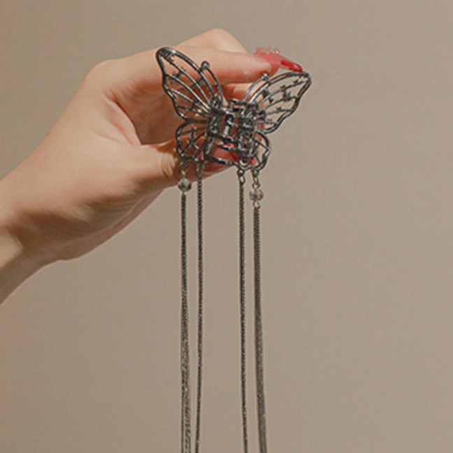 Hair Clip Realistic Butterflies Luxury Hollow Out Long Tassel Faux Pearl Fix Hair Non-Slip Hair Decoration Stable Back Head Hair Clip Hair Accessories