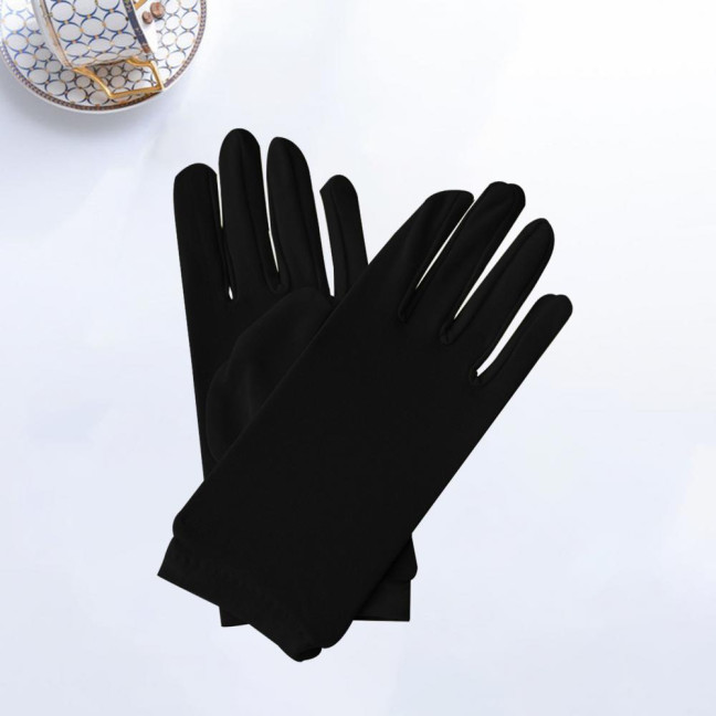1 Pair Short Thin Dance Gloves Breathable Non-slip Sweat-absorption Milk Silk Satin Stretch Gloves Costume Accessories