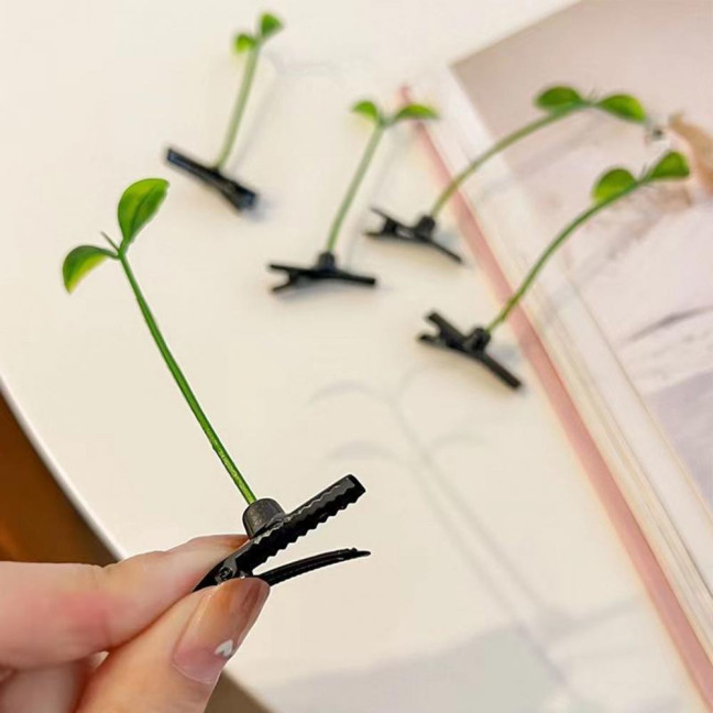 100 Pcs Bean Sprout Hair Clips Plant Hairpins Anti-slip Fake Leaf Funny Shape Long Green Sprout Decor Adult Children Hair Decoration Hair Clips 