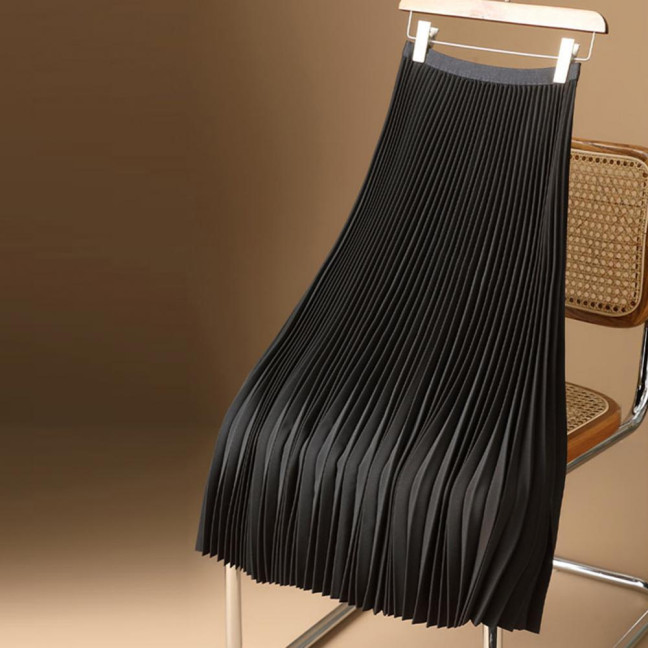 Women Maxi Skirt Elastic High Waist Pleated Skirt Solid Color Smooth Satin A-Line Skirt Work Leisure Wear
