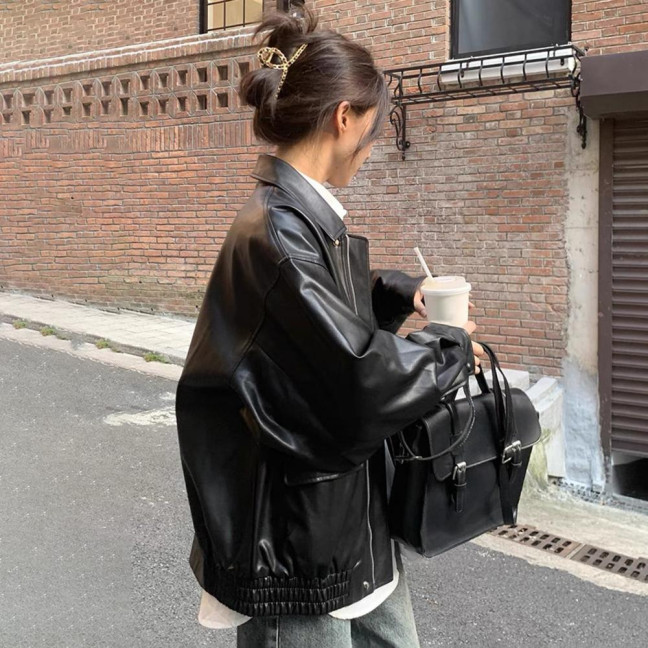 Women Jacket Faux Leather Smooth Surface Turn-down Collar Zip-up Long Sleeves Elastic Hem Pockets Retro Motorcycle Coat 