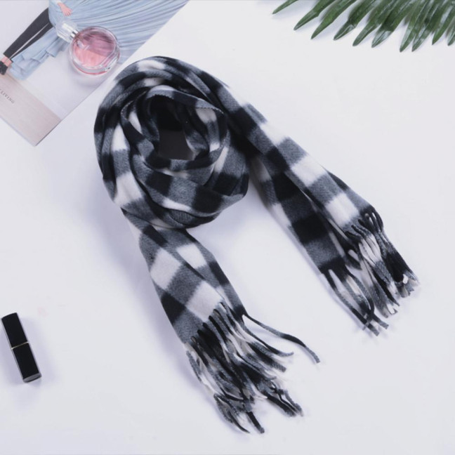 Adult Scarf Double-Sided Velvet Soft Plaid Pattern Autumn Winter Scarf with Tassel Men Women Warm Shawl
