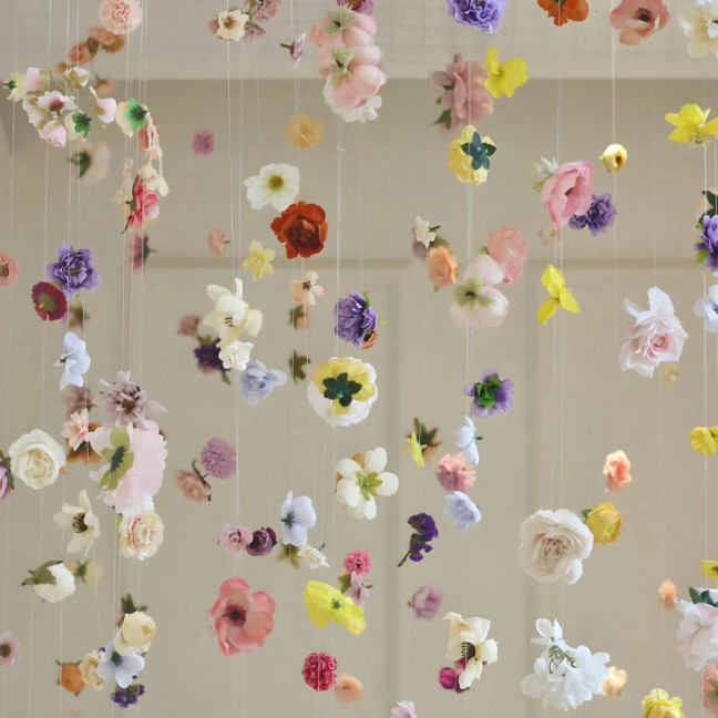 Artificial Flower Garland Faux Wildflower Hanging Decoration Fake Floral Vines Curtain for Spring Summer Home Garden Wedding Party Arch Wall Decor