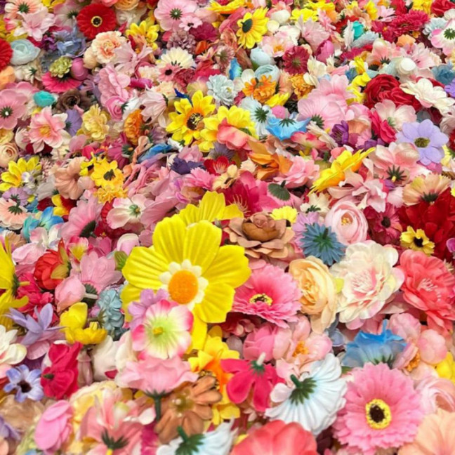 Artificial Flower Garland Faux Wildflower Hanging Decoration Fake Floral Vines Curtain for Spring Summer Home Garden Wedding Party Arch Wall Decor