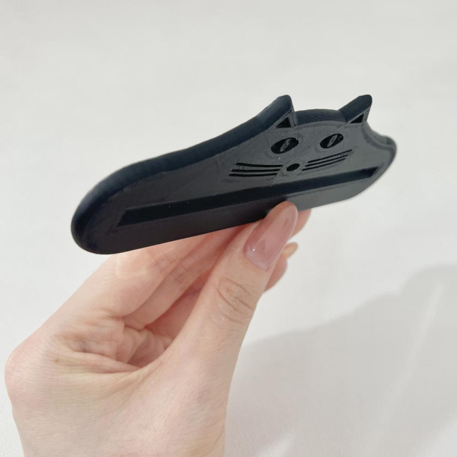 Plastic Bag Pouch Squeezer Multi-functional Cat Shaped Squeezing Tool for Lotions Sauce Pack Liquid Pet Food