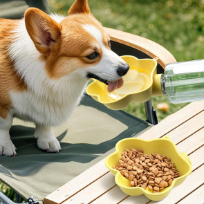 Dog Water Bowl Pet Paw Design Plastic Drinking Dispenser Attach to Water Bottles for Outdoor Travel Hiking Accessory 