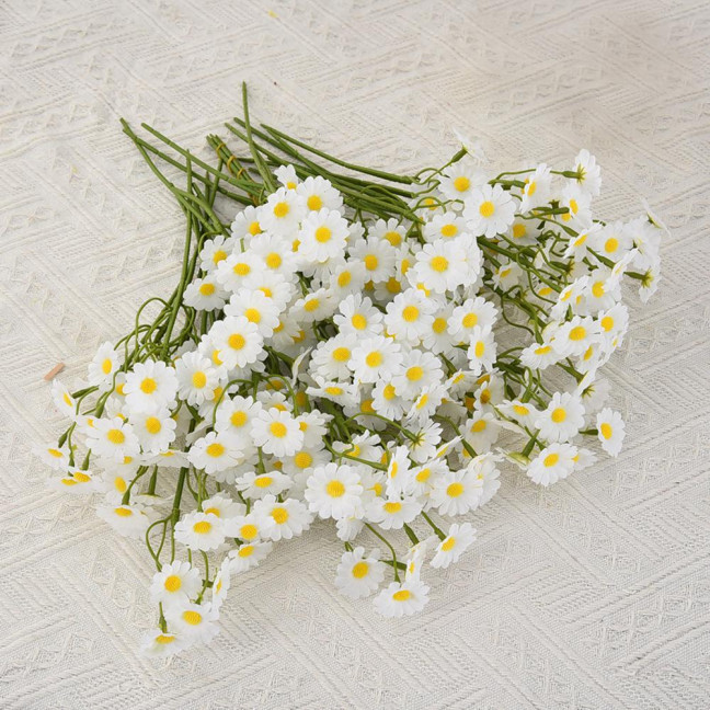6Pcs Artificial White Daisies Realistic Fake Flower Branch Home Office Wedding Party Table Centerpiece Indoor Outdoor Faux Bloom Plants Decoration 6Pcs Artificial White Daisies Realistic Fake Flower Branch Home Office Wedding Party Table Centerpiece Indoor Outdoor Faux Bloom Plants Decoration