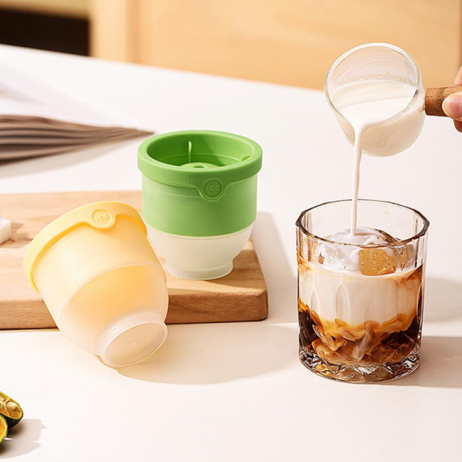 4Pcs Silicone Ice Ball Mold Round Ice Cube Tray BPA-free Easy Release Sphere Ice Maker for Whiskey Cocktails