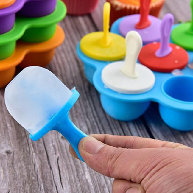 Popsicle Molds for Kids Reusable Ice Pop Mold with Sticks Homemade Mini Toddler Popsicle Mold BPA-Free Food-Grade Non-Stick Tray