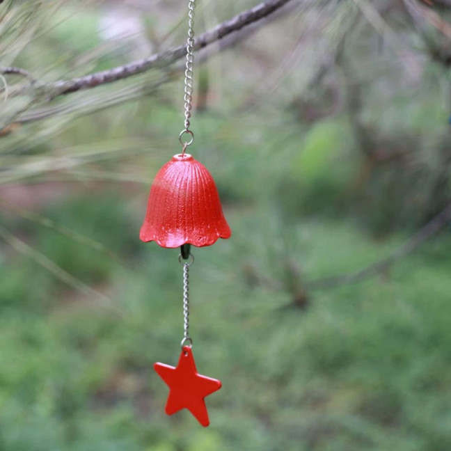 Metal Wind Chime Hanging Bell with Star Pendant Retro Style Wind Chime Hanging Decoration for Outdoor Garden And Balcony