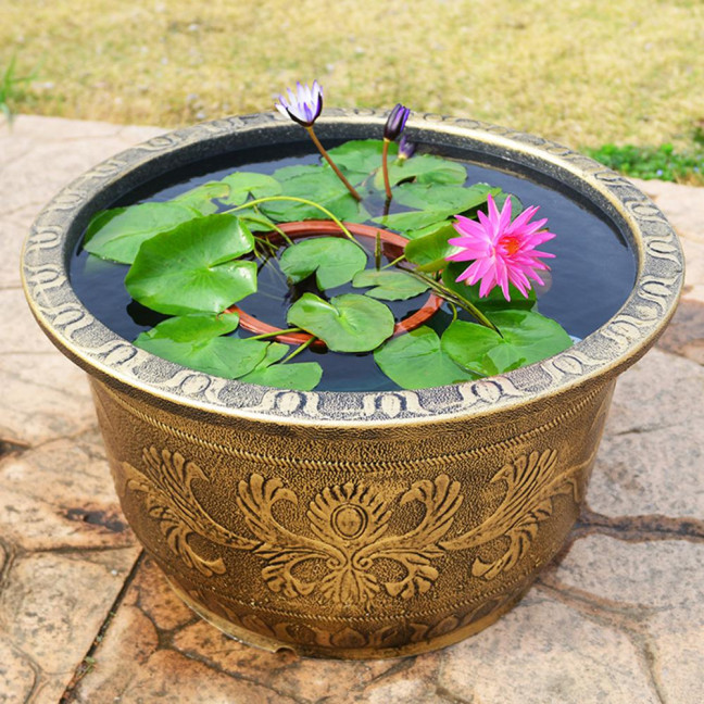 Large Flower Pot Thickened Plant Pot with Drainage Hole Retro Resin Lotus Planter for Indoor Outdoor Plants Home Gardening