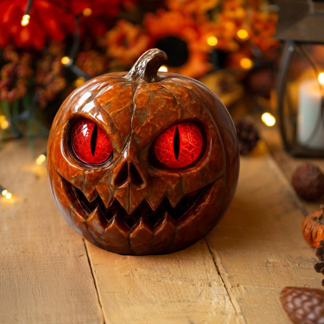 Handmade Red-Eyed Pumpkin Figurine Resin Statue Spooky Atmosphere Halloween Ornament Horror Themed Pumpkin Decor Handmade Red-Eyed Pumpkin Figurine Resin Statue Spooky Atmosphere Halloween Ornament Horror Themed Pumpkin Decor