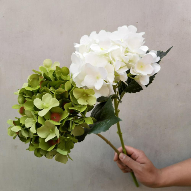 Artificial Hydrangea UV Resistant Fake Silk Flower Home Wedding Party Baby Shower Table Centerpiece Indoor Outdoor Faux Bloom Decoration Artificial Hydrangea UV Resistant Fake Silk Flower Home Wedding Party Baby Shower Table Centerpiece Indoor Outdoor Faux Bloom Decoration
