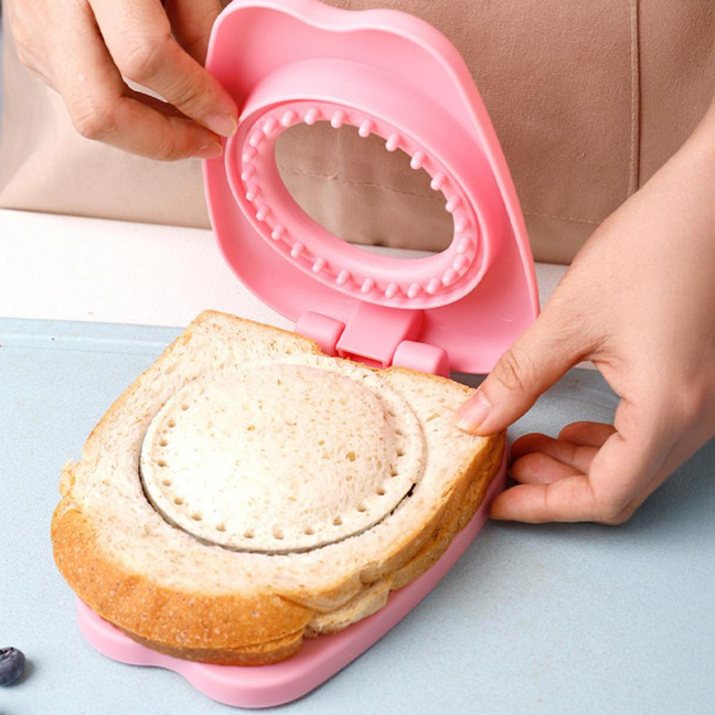Sandwich Cutter And Sealer Portable Sandwiches Maker Pocket Bread Mold Bento Box Tool for Kids Lunch 