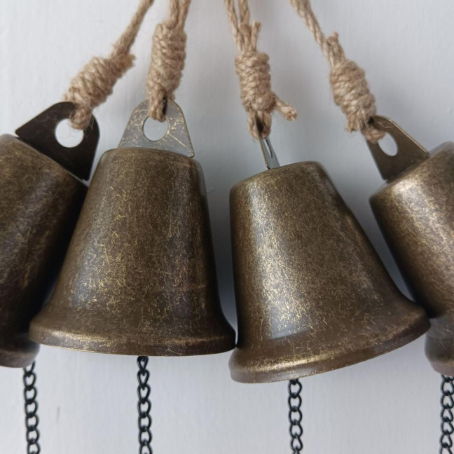 Vintage Hanging Bell Rustic Metal Wind Chime Retro Hanging Wind Bell with Owl or Leaf Pendant for Home Entrance Farmhouse Garden Decoration