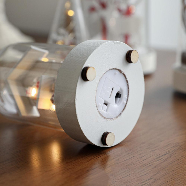 Christmas Figures in Glass Dome Tabletop Decoration LED Light Up Christmas Cloche Ornaments for Indoor Home Tabletop Decor Christmas Figures in Glass Dome Tabletop Decoration LED Light Up Christmas Cloche Ornaments for Indoor Home Tabletop Decor