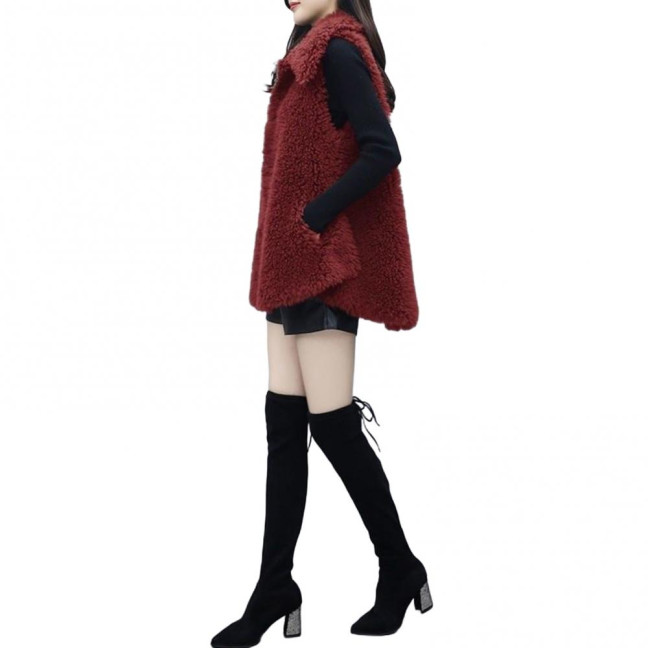 Women's Fuzzy Faux Fur Vest Sleeveless Lapel Fleece Jacket Winter Warm Open Front Cardigan with Pockets