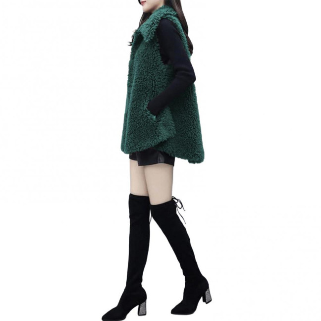 Women's Fuzzy Faux Fur Vest Sleeveless Lapel Fleece Jacket Winter Warm Open Front Cardigan with Pockets