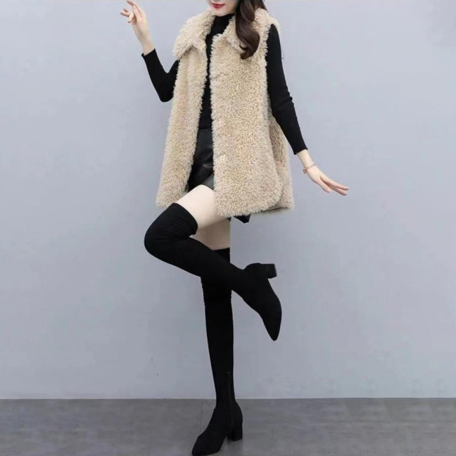 Women's Fuzzy Faux Fur Vest Sleeveless Lapel Fleece Jacket Winter Warm Open Front Cardigan with Pockets