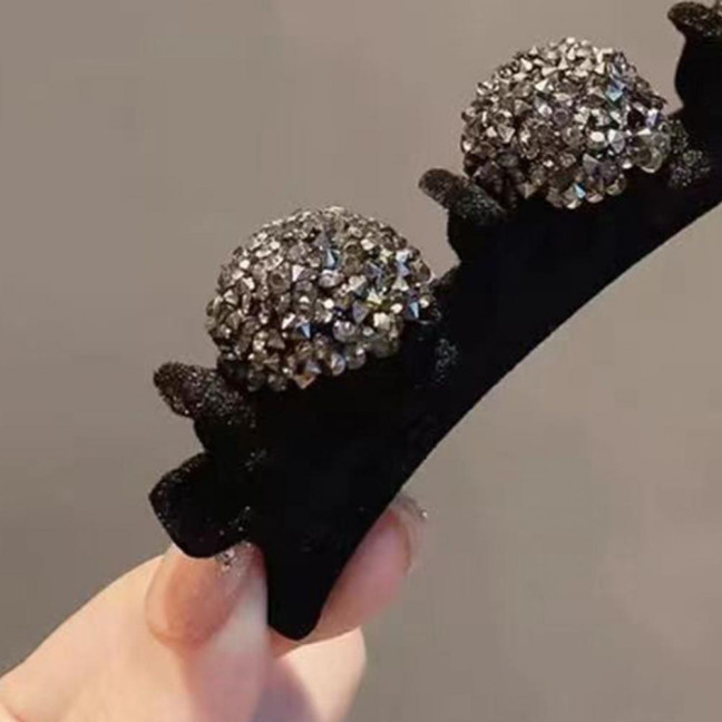 2/6Pcs Braided Hair Clips Sparkling Rhinestone Heart Decor Hair Pins Girl Faux Crystal Stone Braided Hair Accessories 2/6Pcs Braided Hair Clips Sparkling Rhinestone Heart Decor Hair Pins Girl Faux Crystal Stone Braided Hair Accessories