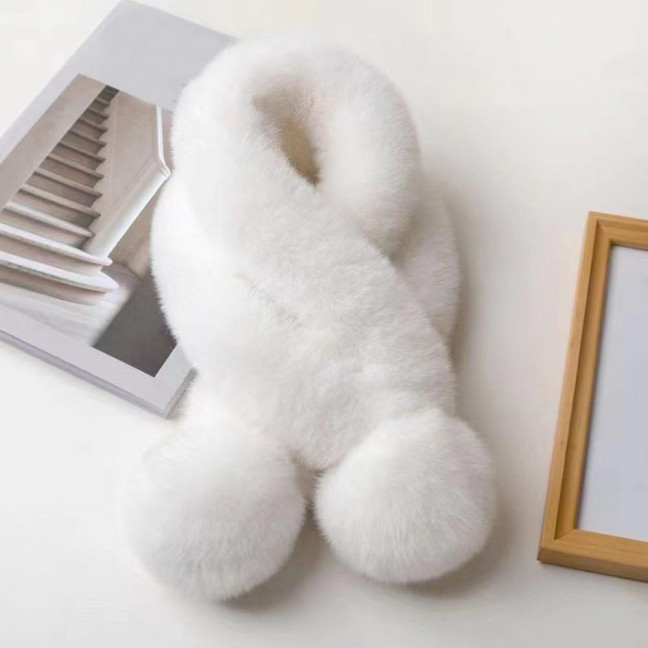 Women Winter Scarf with Wool Ball Decoration Solid Color Thickened Plush Warm Scarf Winter Outfits Accessories