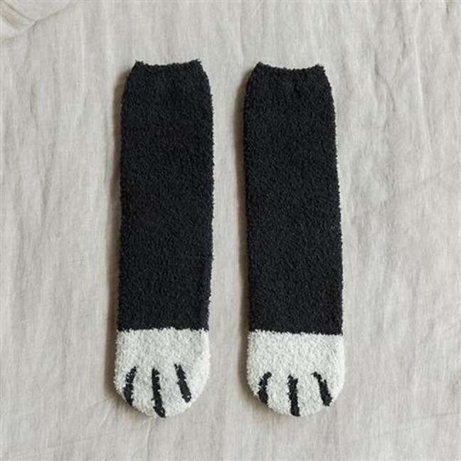 Cat Paw Floor Socks Cute Warm Winter Fuzzy Socks Thickened Stretchy Fluffy Slipper Socks for Home Bedroom Indoor Wear Sleeping