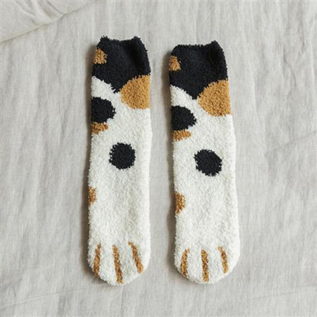 Cat Paw Floor Socks Cute Warm Winter Fuzzy Socks Thickened Stretchy Fluffy Slipper Socks for Home Bedroom Indoor Wear Sleeping