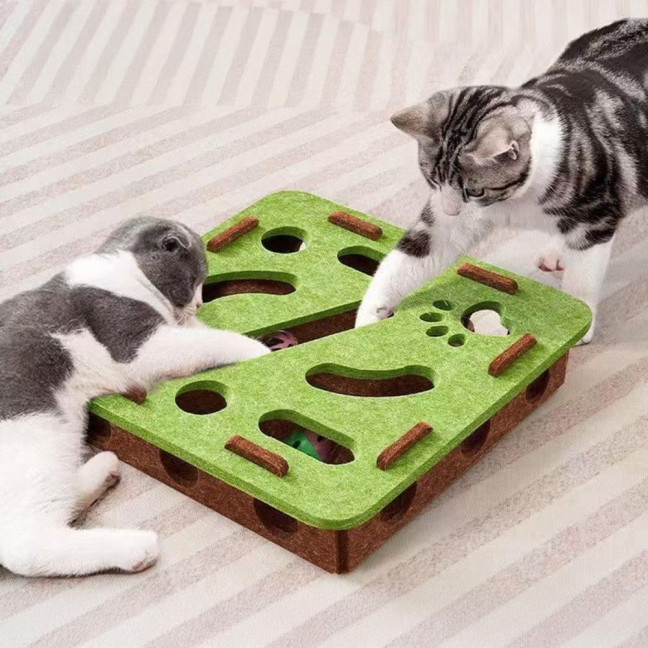 Cat Scratch Maze Toy Interactive Felt Maze Nail File Self-Play Maze Box with 3 Bell Balls for Indoor Cats Stimulate Kitten Energy And Instincts 