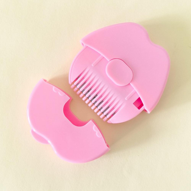 1/3Pcs Toddlers Hair Split End Trimmer Fruit Shape Boys Girls Mini Dual-sided Comb Rounded Edges Portable Gentle Hair Cutting Styling Tools 