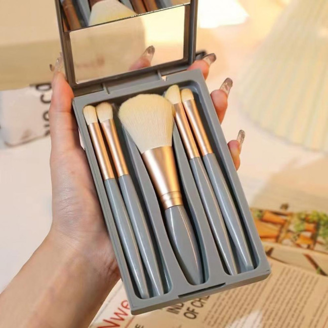 5Pcs/Set Women Makeup Brush Kit with Mirror Storage Box Professional Synthetic Eye Shadow Blush Foundations Concealer Blending Cosmetic Brush 