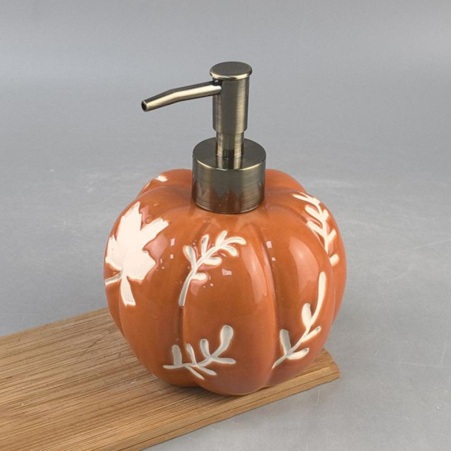529ML Halloween Pumpkin Liquid Soap Dispenser Shampoo Body Hand Wash Shower Gel Facial Cleanser Container Bathroom Refillable Empty Press Pump Bottle 