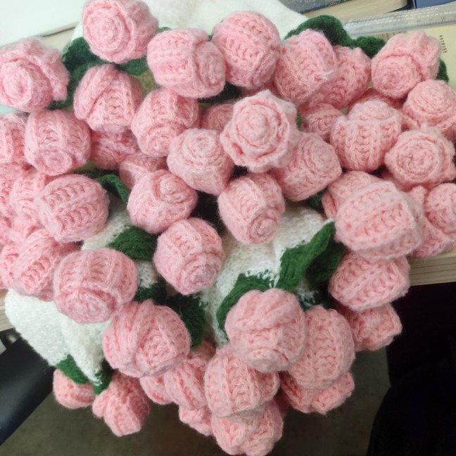 Rose Bouquet Blanket Handmade Crocheted Rose Blanket Floral Design Throw Blanket for Sofa Couch Car Bed Girls Women Birthday Gift