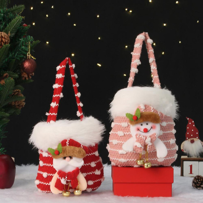 Plush Christmas Small Gift Bag 3D Snowman Santa Doll Fruit Candy Bag Christmas Eve New Year Tote Bag for Xmas Party Supplies Plush Christmas Small Gift Bag 3D Snowman Santa Doll Fruit Candy Bag Christmas Eve New Year Tote Bag for Xmas Party Supplies