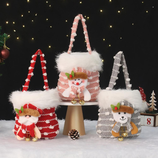 Plush Christmas Small Gift Bag 3D Snowman Santa Doll Fruit Candy Bag Christmas Eve New Year Tote Bag for Xmas Party Supplies Plush Christmas Small Gift Bag 3D Snowman Santa Doll Fruit Candy Bag Christmas Eve New Year Tote Bag for Xmas Party Supplies