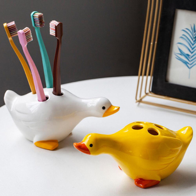 Duck Toothbrush Holder Ceramic Cute Toothbrush Organizer Decorative Cartoon Duck Toothbrush Stand for Bathroom Decor And Storage 