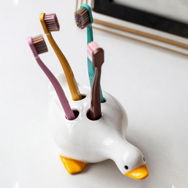 Duck Toothbrush Holder Ceramic Cute Toothbrush Organizer Decorative Cartoon Duck Toothbrush Stand for Bathroom Decor And Storage 