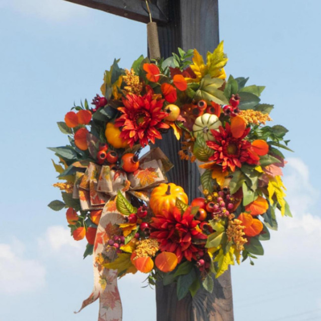 18 Inch Fall Wreath for Front Door Artificial Pumpkin Wreath with Dahlia Berries And Bow Large Autumn Wreath for Thanksgiving Farmhouse Indoor Outdoor Decor