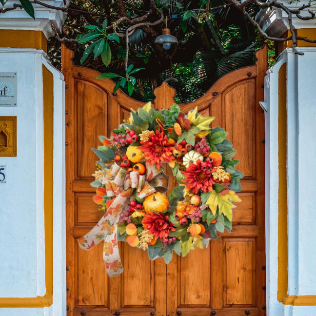 18 Inch Fall Wreath for Front Door Artificial Pumpkin Wreath with Dahlia Berries And Bow Large Autumn Wreath for Thanksgiving Farmhouse Indoor Outdoor Decor