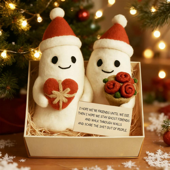 Christmas Ghost Friends Plush Set Cute Small Ghost with Santa Hat for Holiday Home Party Decor Friendship Gifts for Best Friends