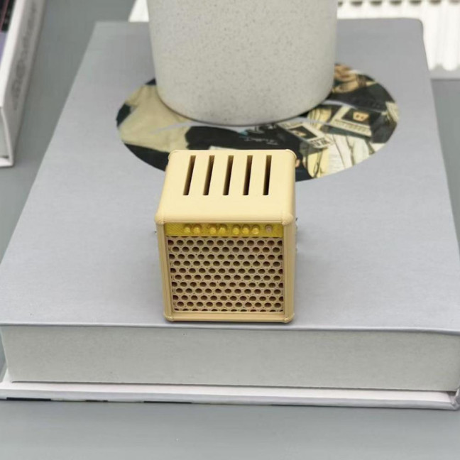 Guitar Pick Storage Box Retro Amplifier Design Pick Holder Pick Organizer Holds 5 Picks Display Stand Gift for Musicians Guitarists Guitar Pick Storage Box Retro Amplifier Design Pick Holder Pick Organizer Holds 5 Picks Display Stand Gift for Musicians Guitarists