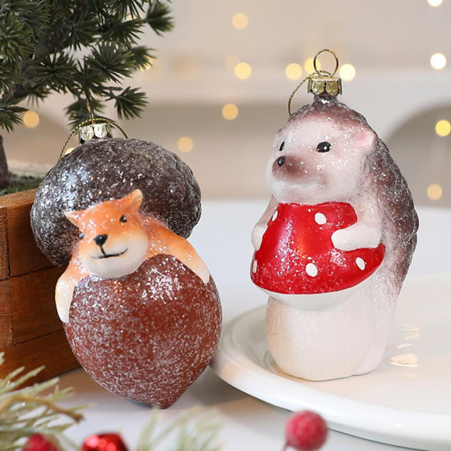 Christmas Tree Decoration Squirrel Hedgehog Christmas Ball Ornaments Xmas Holiday Decor for Home Table Fireplace Office 