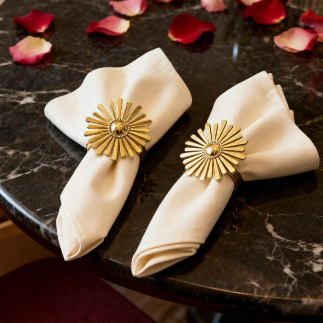 6Pcs Sunflower Napkin Rings Metal Sun Flower Napkin Holders Decorative Napkin Rings for Dining Table Wedding Birthday Party