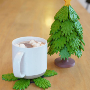 1 Set Christmas Tree Coasters Plastic Heat Insulation Trivets with Star Stirring Stick Table Protector Decorative Coasters for Hot Dishes Drinks Festive Holiday Decor 