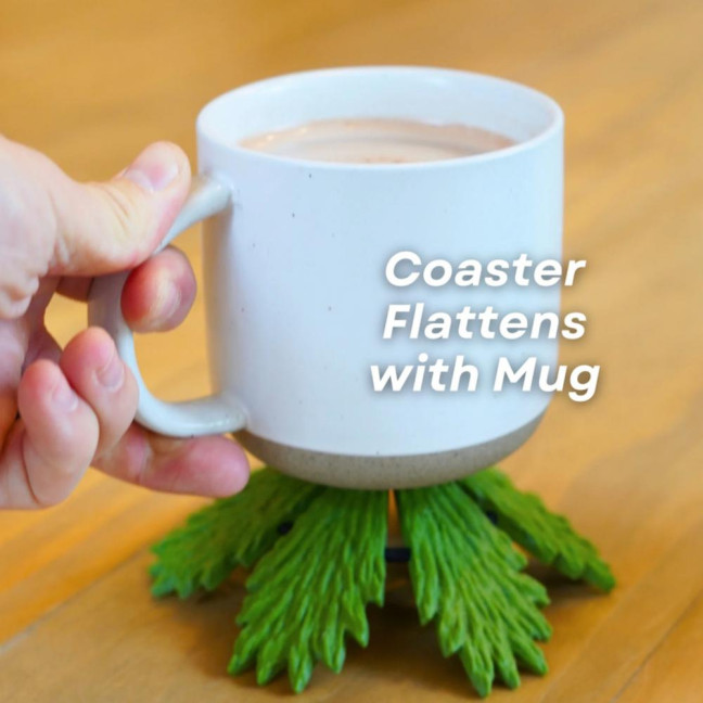 1 Set Christmas Tree Coasters Plastic Heat Insulation Trivets with Star Stirring Stick Table Protector Decorative Coasters for Hot Dishes Drinks Festive Holiday Decor 