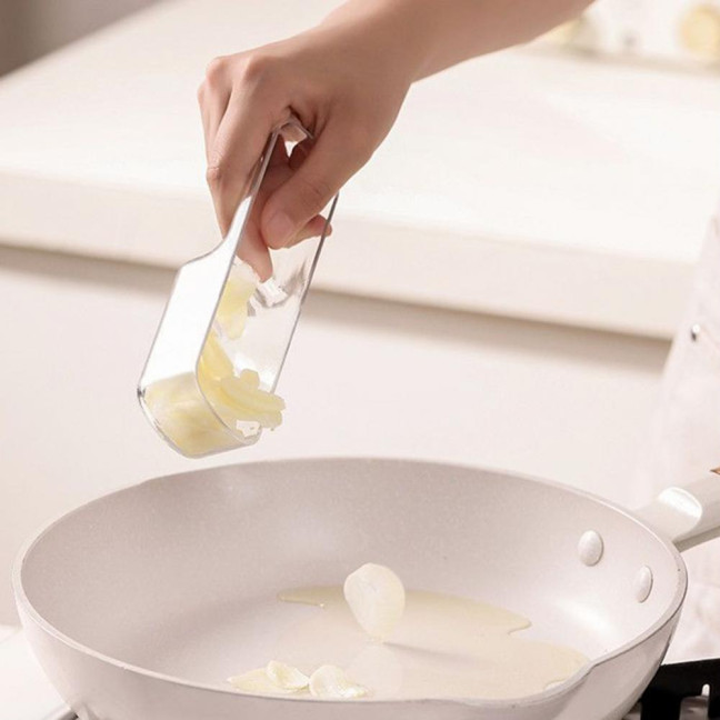 Mini Vegetable Cutter with Handguard Design Stainless Steel Blades 3-in-1 Cutting Slicing Grinding Small Vegetable Dicer