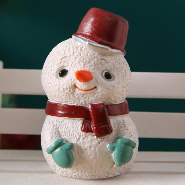 Christmas Miniature Figurines Mini Resin Santa Claus/Snowman/Tree/Bear/Rabbit Figurine 3D Cute Christmas Statue for Home Desk Decor Dollhouse Accessory