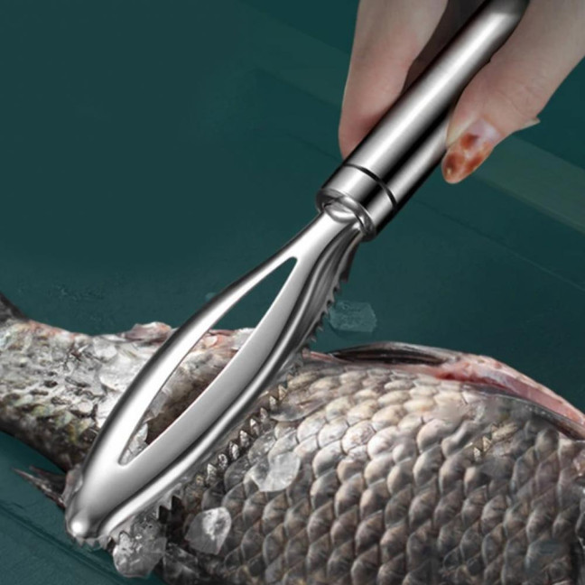 Stainless Steel Fish Scale Remover with Sharp Sawtooth Ergonomic Handle Manual Fish Scale Descaler Descaling Removal Tools Kitchen Gadgets 